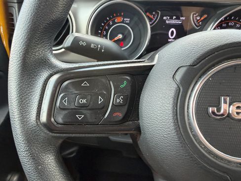 Used 2018 Jeep Wrangler Sport AWD/4WD image 33
