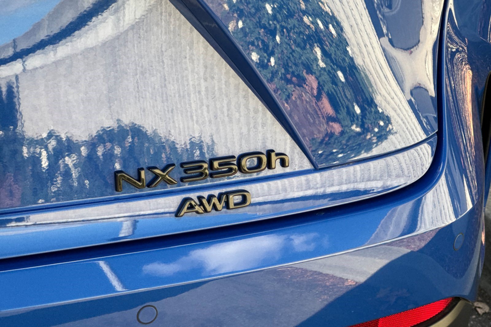 Certified 2026 Lexus NX 350h AWD w/ Accessory Package (K3) image 38