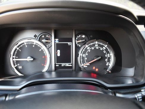 Certified 2023 Toyota 4Runner TRD Off-Road Premium w/ Off Road Premium Plus Package AWD/4WD image 32