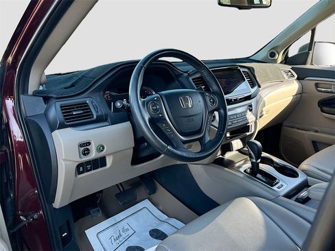 Used 2019 Honda Ridgeline RTL-T image 9