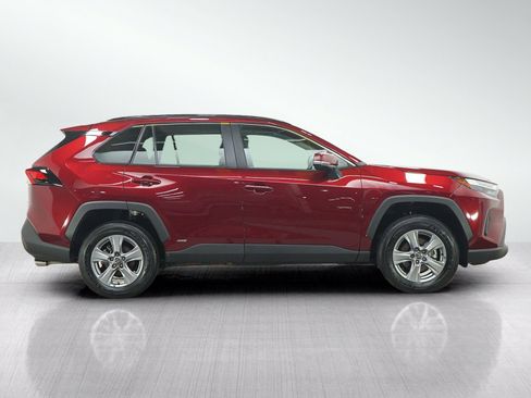 Used 2025 Toyota RAV4 XLE w/ Convenience Package AWD/4WD image 6