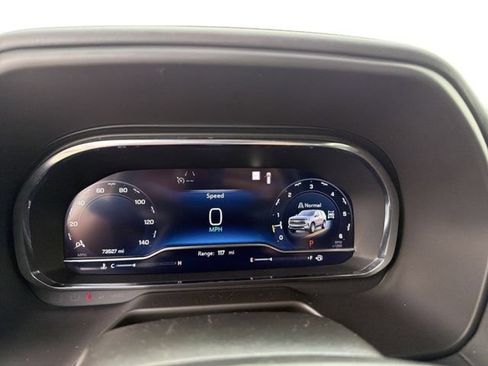 Used 2022 Chevrolet Tahoe LT AWD/4WD image 18