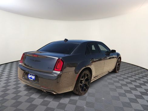 Used 2023 Chrysler 300 Touring w/ Sport Appearance Package RWD image 4