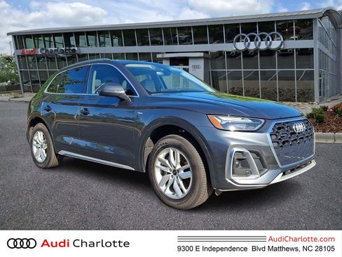 Used 2023 Audi Q5 2.0T Premium w/ Convenience Package AWD/4WD image 1