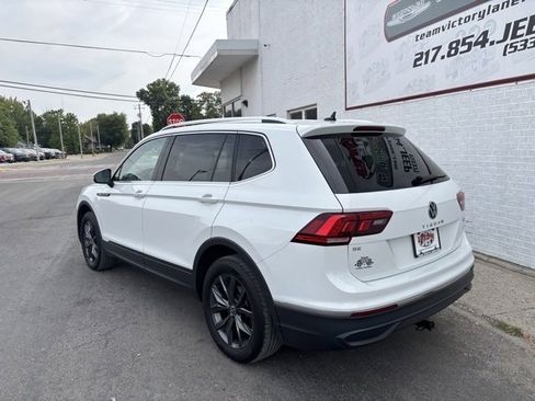 Used 2024 Volkswagen Tiguan SE image 5