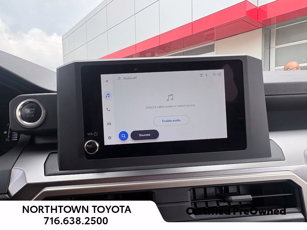 Used 2025 Toyota 4Runner SR5 AWD/4WD image 27