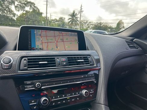 Used 2016 BMW M6 Convertible image 12