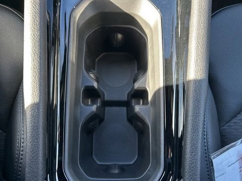 New 2026 Jeep Compass Latitude AWD/4WD image 31