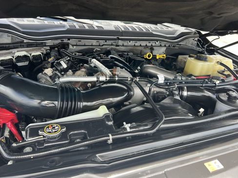 Used 2019 Ford F450 King Ranch w/ King Ranch Ultimate Package AWD/4WD image 28