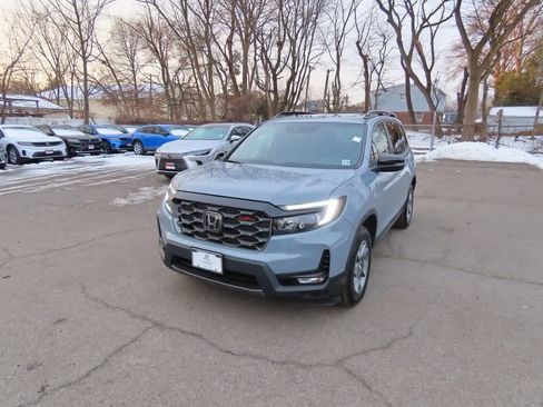 Certified 2023 Honda Passport TrailSport image 1