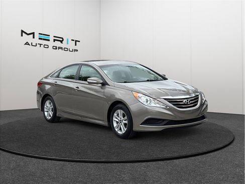 Used 2014 Hyundai Sonata GLS w/ Popular Equipment Group 2 image 1