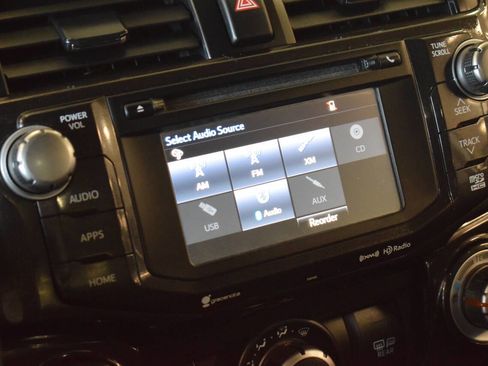 Used 2018 Toyota 4Runner TRD Off-Road Premium image 80