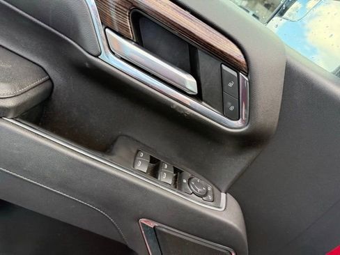 Used 2023 Chevrolet Silverado 1500 RST image 11