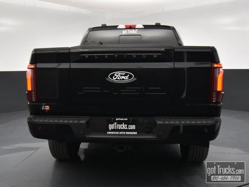 Used 2025 Ford F150 Platinum w/ FX4 Off-Road Package AWD/4WD image 6