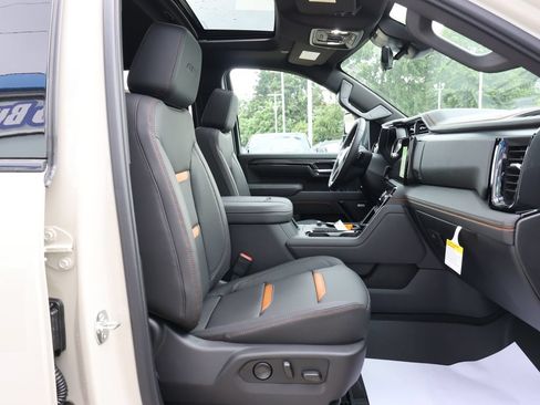 New 2026 GMC Sierra 2500 AT4 w/ AT4 Premium Plus Package AWD/4WD image 46