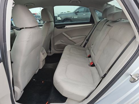 Used 2018 Volkswagen Passat 2.0T S image 16