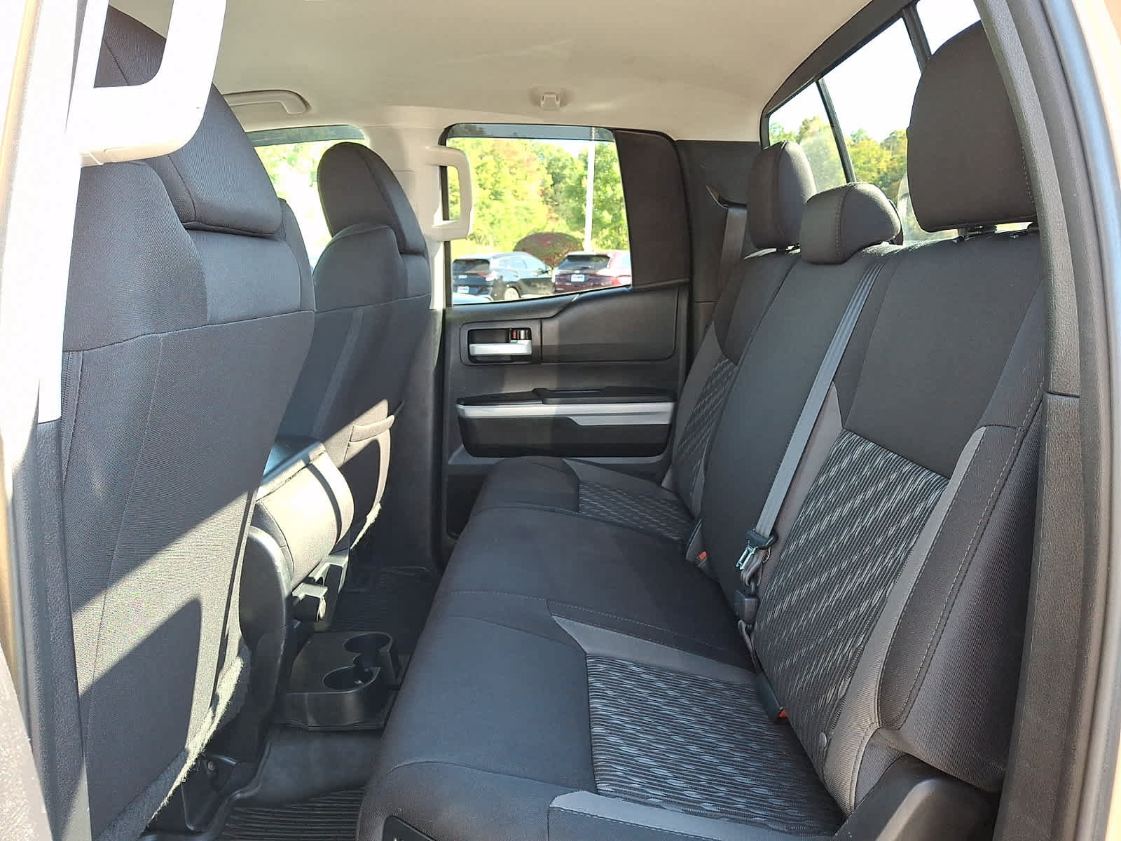 Used 2019 Toyota Tundra SR5 AWD/4WD image 12