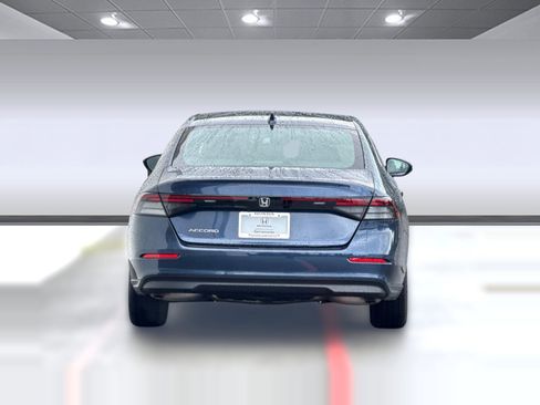Certified 2023 Honda Accord EX image 9