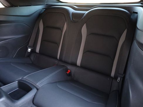 Used 2019 Chevrolet Camaro SS RWD image 29