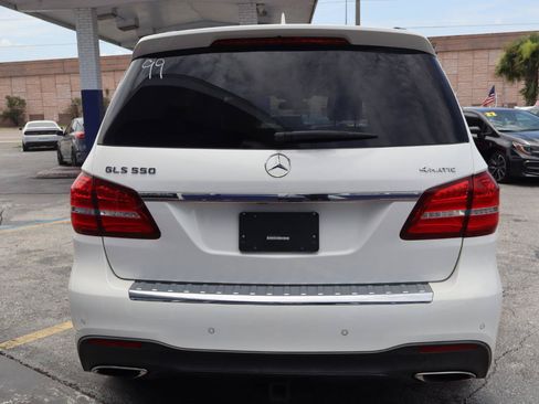 Used 2018 Mercedes-Benz GLS 550 4MATIC image 4