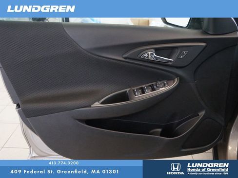 Used 2023 Chevrolet Malibu LT image 15