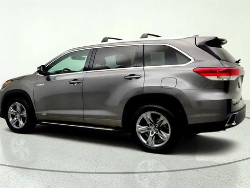 Used 2018 Toyota Highlander Limited Platinum AWD/4WD image 7