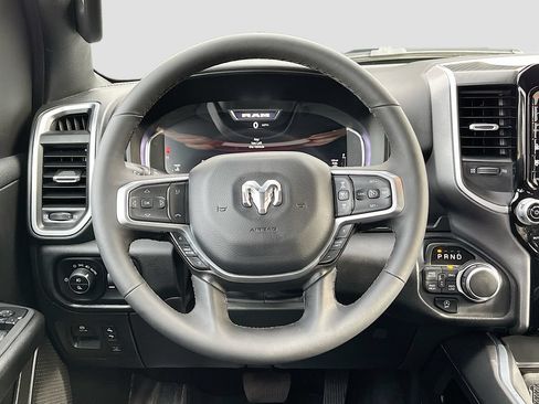 Used 2025 RAM 1500 Big Horn AWD/4WD image 11