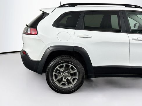 Used 2022 Jeep Cherokee Trailhawk AWD/4WD image 45