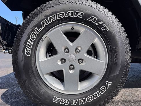 Used 2017 Jeep Wrangler Sport w/ Quick Order Package 24S image 25
