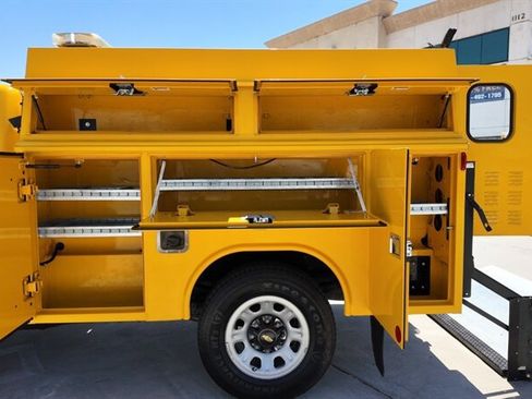 Used 2018 Chevrolet Silverado 3500 W/T image 18