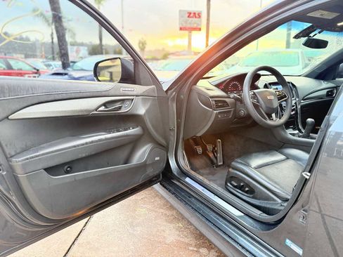 Used 2016 Cadillac ATS V w/ Luxury Package image 14