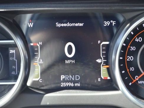 Used 2021 Jeep Wrangler Unlimited Sahara image 23