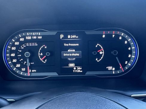 Used 2024 Hyundai Santa Cruz SEL image 25