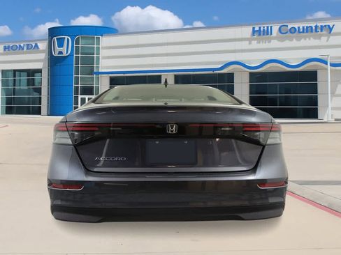 New 2026 Honda Accord SE image 3