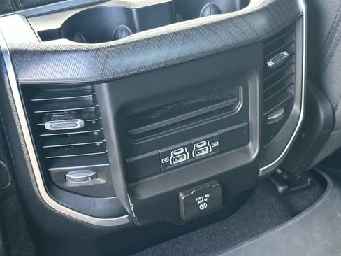 Used 2025 RAM 1500 Big Horn RWD image 17