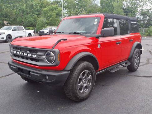 Used 2024 Ford Bronco Big Bend AWD/4WD image 3