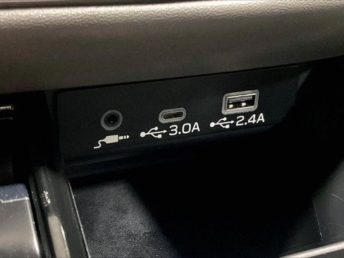 Used 2025 Subaru Outback Onyx Edition AWD/4WD image 33
