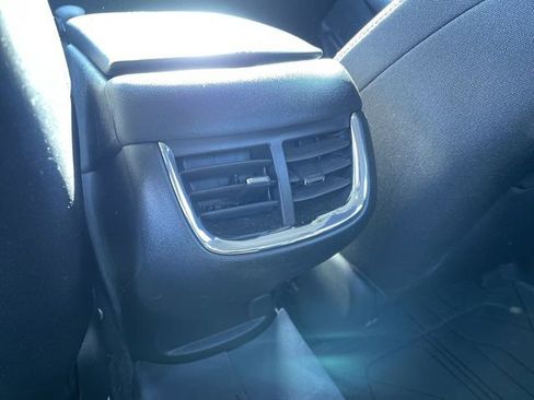 Used 2022 Chevrolet Malibu LT image 21
