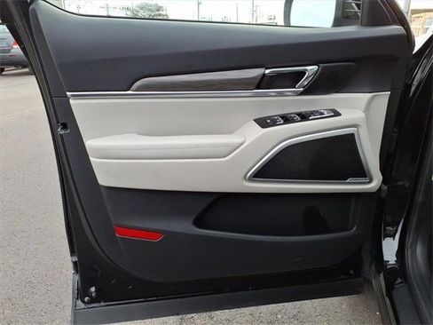 Used 2020 Kia Telluride EX w/ EX Premium Package image 15