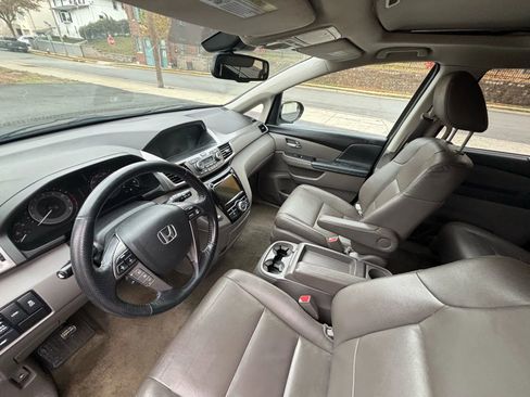 Used 2017 Honda Odyssey EX-L image 17