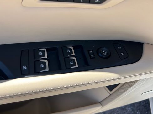 Used 2018 Cadillac CT6 Platinum AWD/4WD image 11