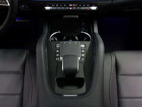 New 2026 Mercedes-Benz GLE 450 4MATIC image 11