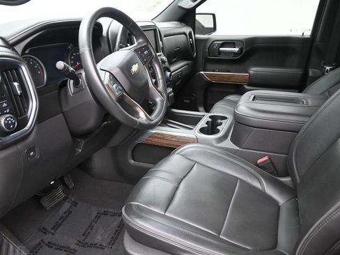 Used 2021 Chevrolet Silverado 1500 High Country image 11