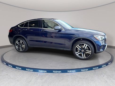 Used 2021 Mercedes-Benz GLC 300 4MATIC Coupe image 5