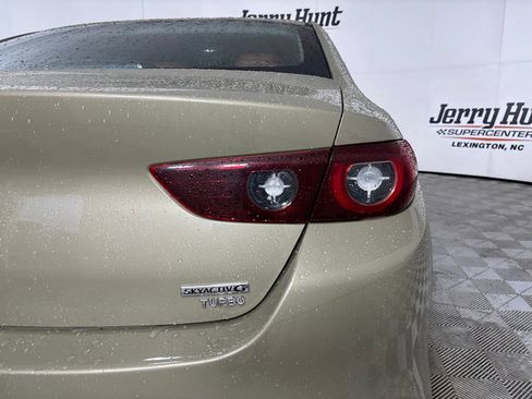 Used 2024 MAZDA MAZDA3 s AWD/4WD image 34