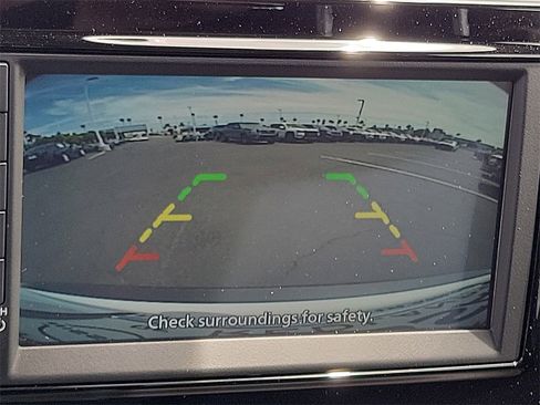 New 2025 Nissan Kicks S image 8