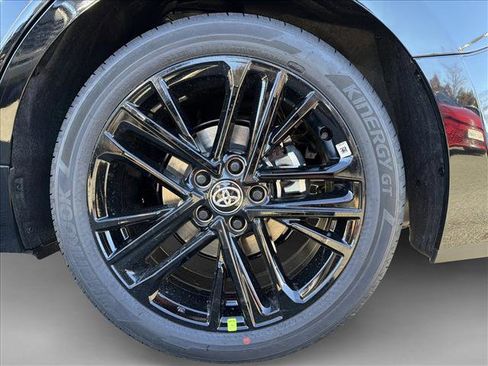 New 2026 Toyota Camry SE image 8