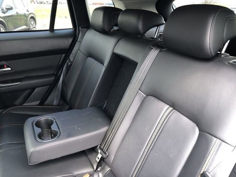 Used 2025 MAZDA CX-50 AWD 2.5 S w/ Premium Plus Pkg image 12