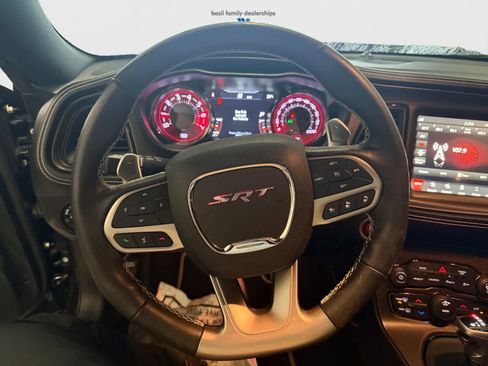 Used 2023 Dodge Challenger SRT Hellcat image 13