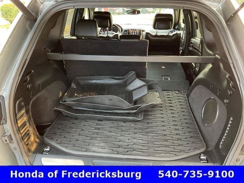 Used 2021 Jeep Grand Cherokee Trailhawk w/ Premium Lighting Group AWD/4WD image 25
